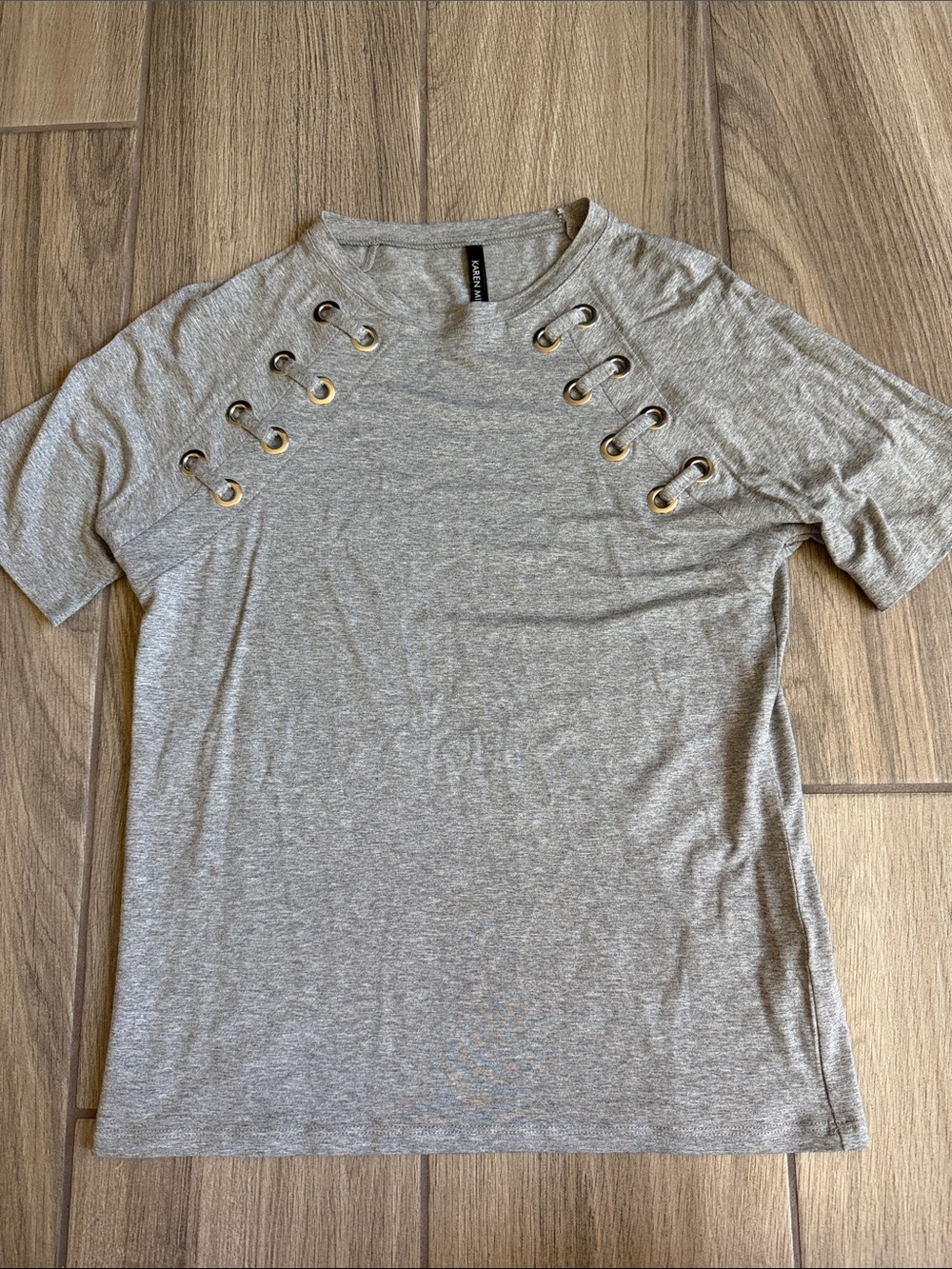 Karen Millen Heather Gray Grommet Short Sleeve Top